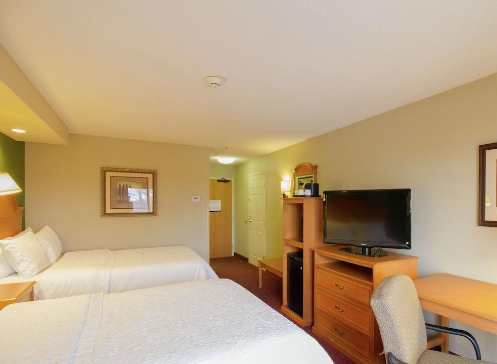 Hampton Inn Norfolk Exterior foto