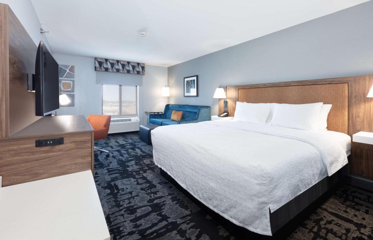 Hampton Inn Norfolk Exterior foto